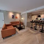 Apartmán Stylish 3-bedroom With Modern Amenities Near Center Stavanger